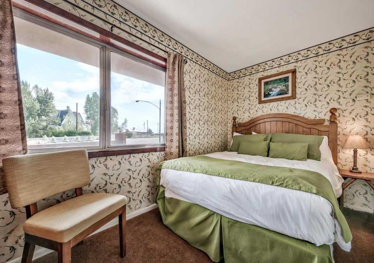 Walker River Lodge ブリッジポート エクステリア 写真