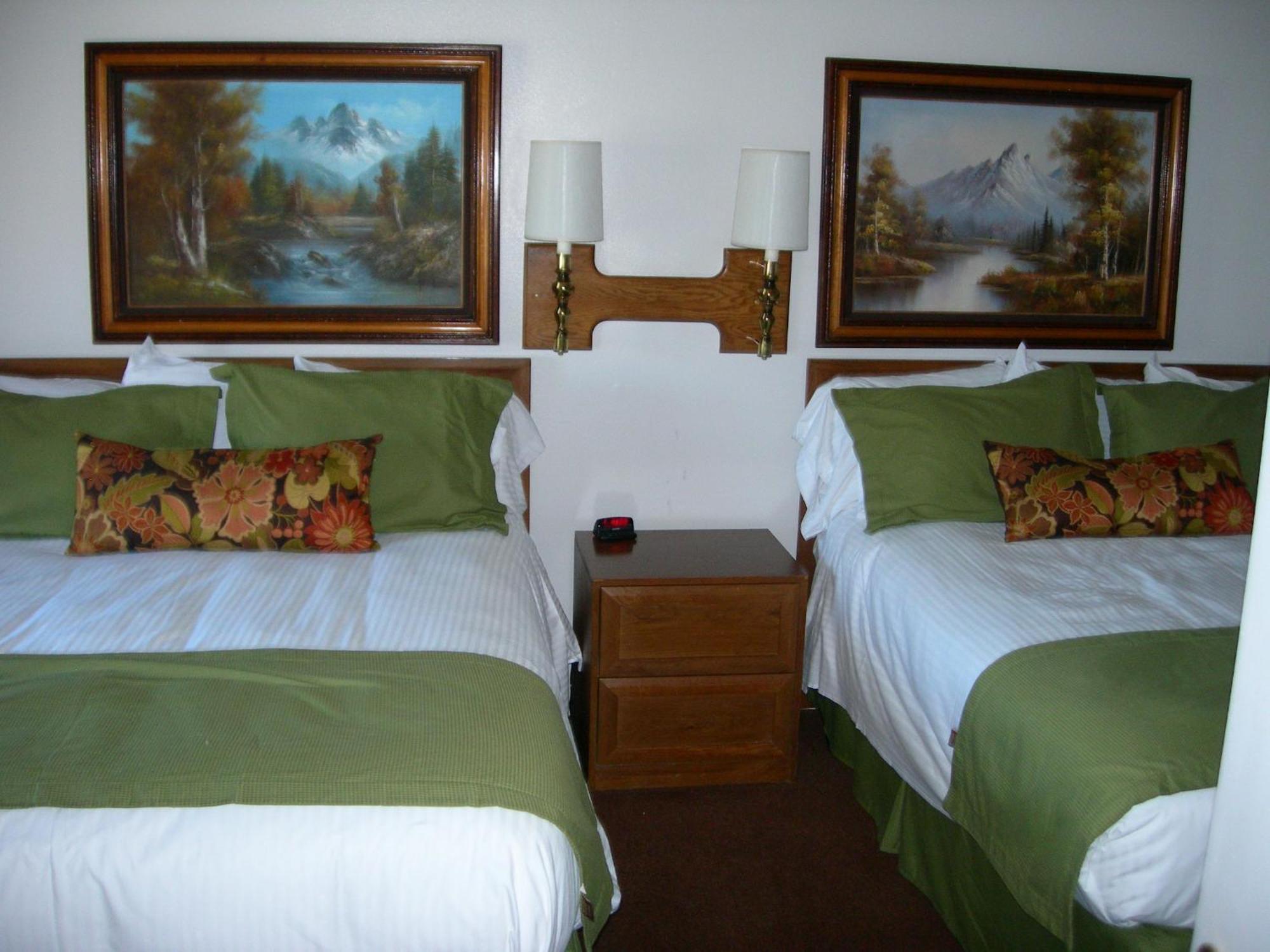 Walker River Lodge ブリッジポート 部屋 写真