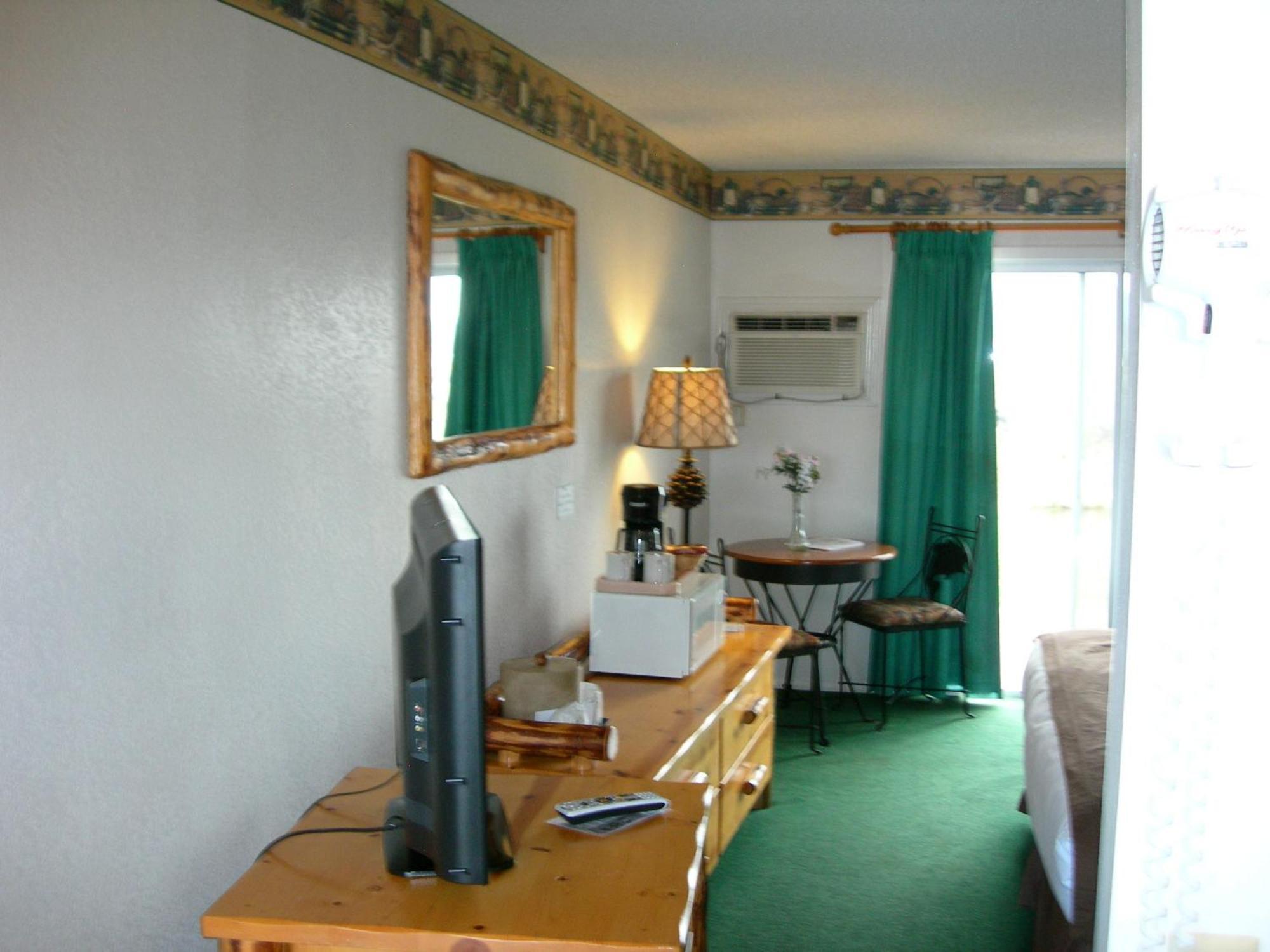 Walker River Lodge ブリッジポート 部屋 写真