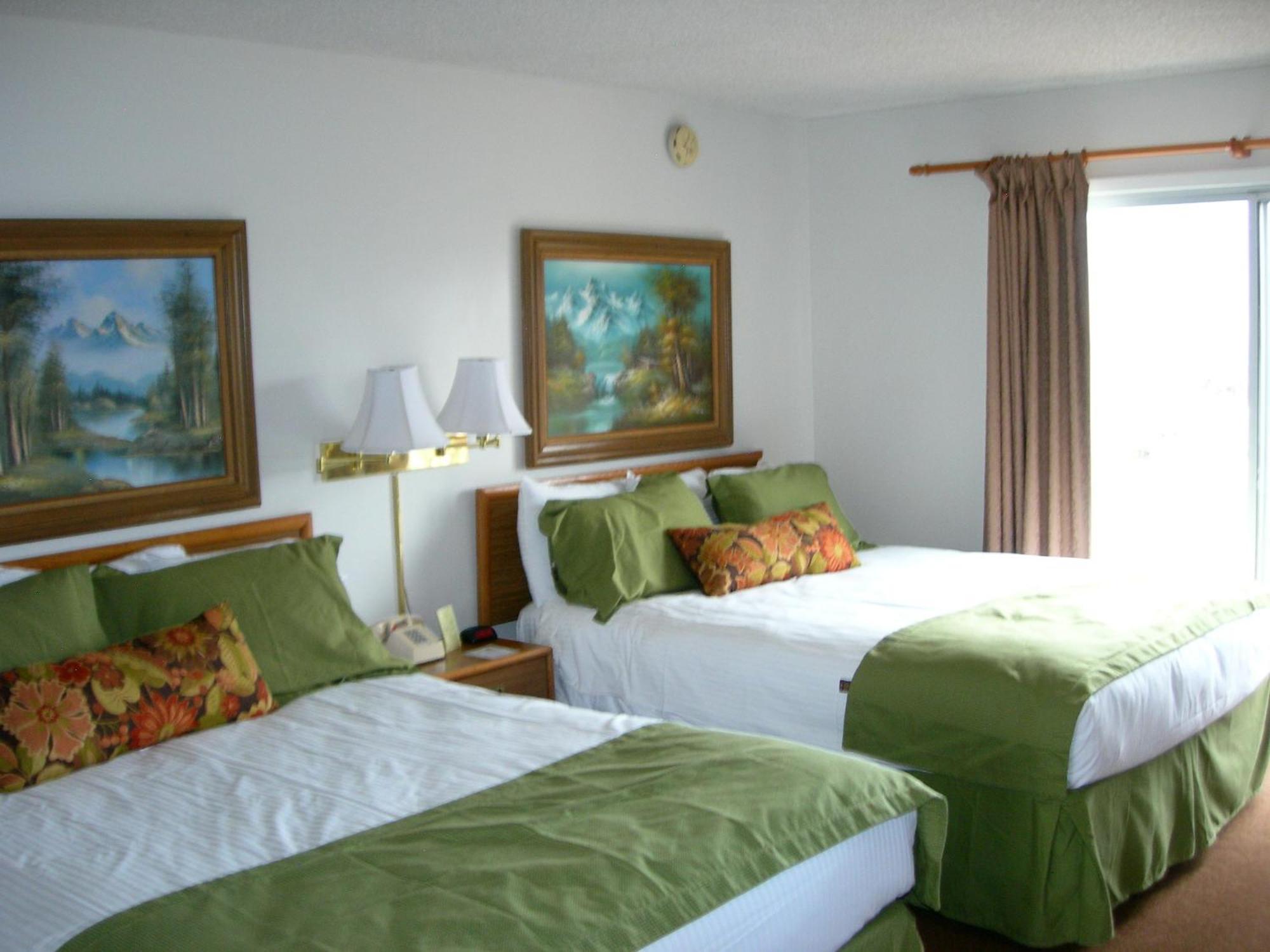 Walker River Lodge ブリッジポート 部屋 写真