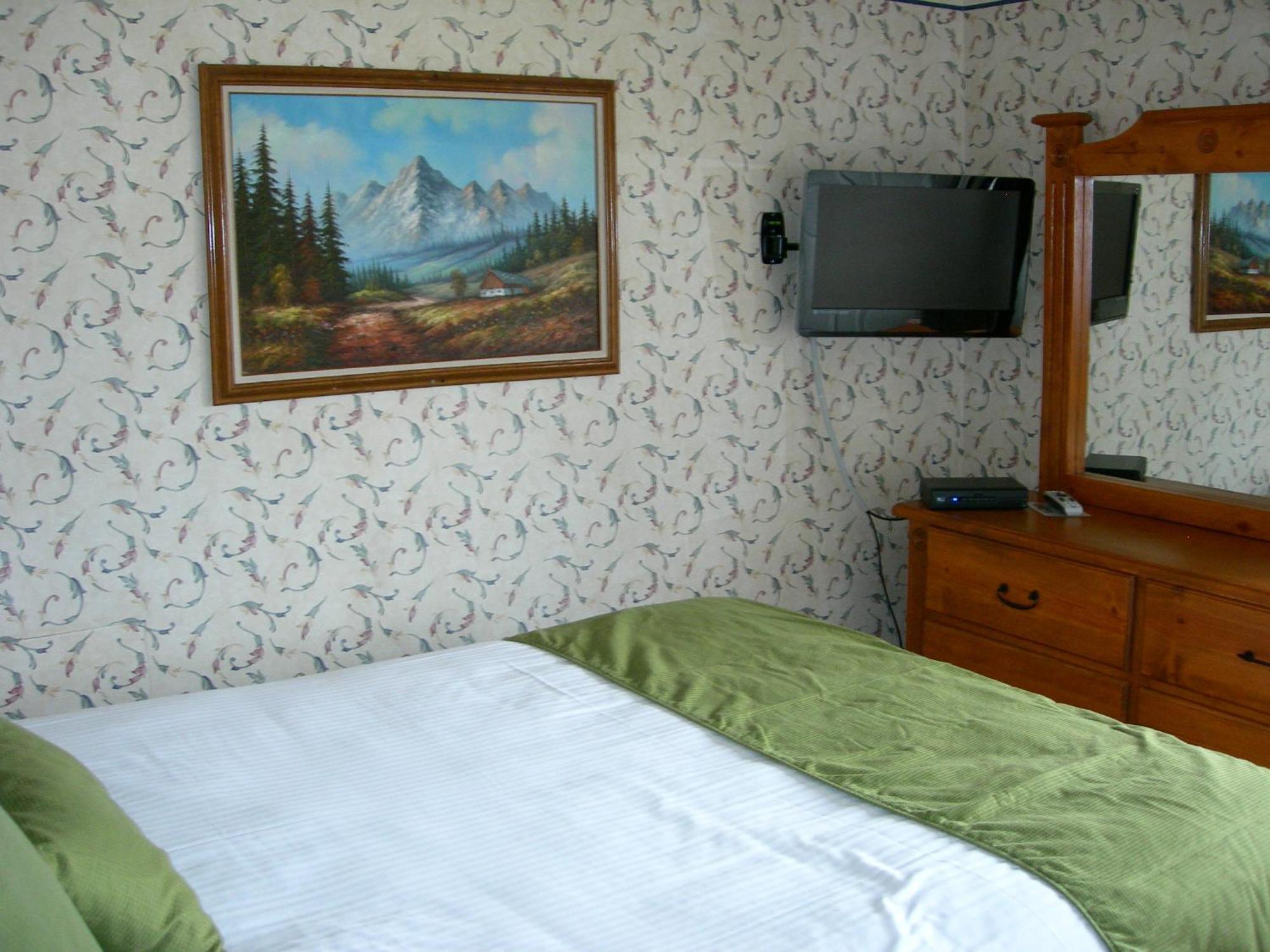Walker River Lodge ブリッジポート 部屋 写真